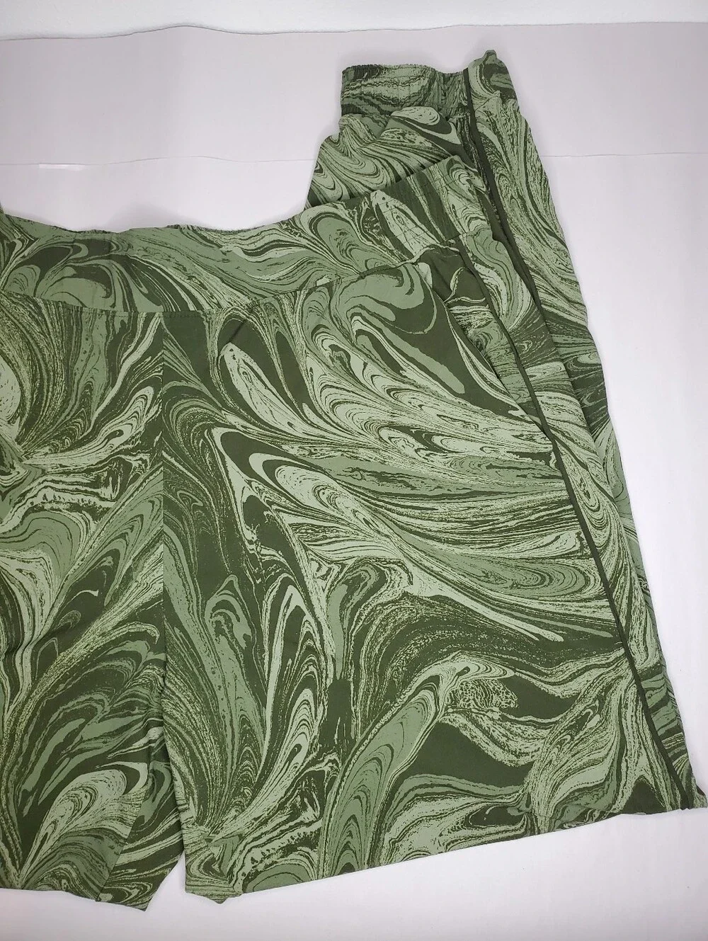 Athleta Brooklyn Jogger Size 16
